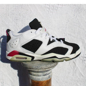 Nike Air Jordan VI 6 Low Size 6y 7.5W 768878-107